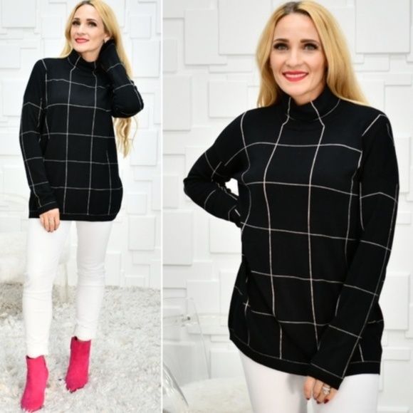 MODA ME COUTURE Tops - Grid Turtleneck Top
